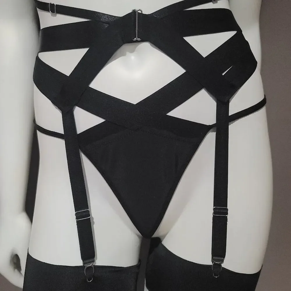 Harness Garter Lingerie Set - Picture 4 of 10
